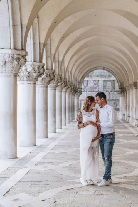servizio fotografico venezia gravidanza premaman abito bianco