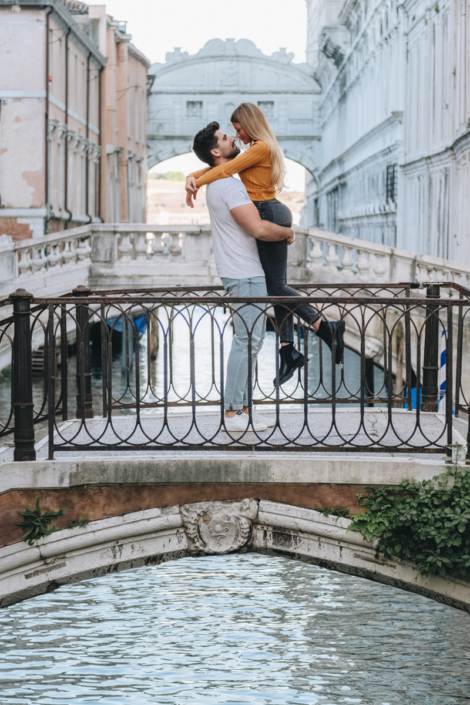 servizio fotografico venezia - coppia romantica